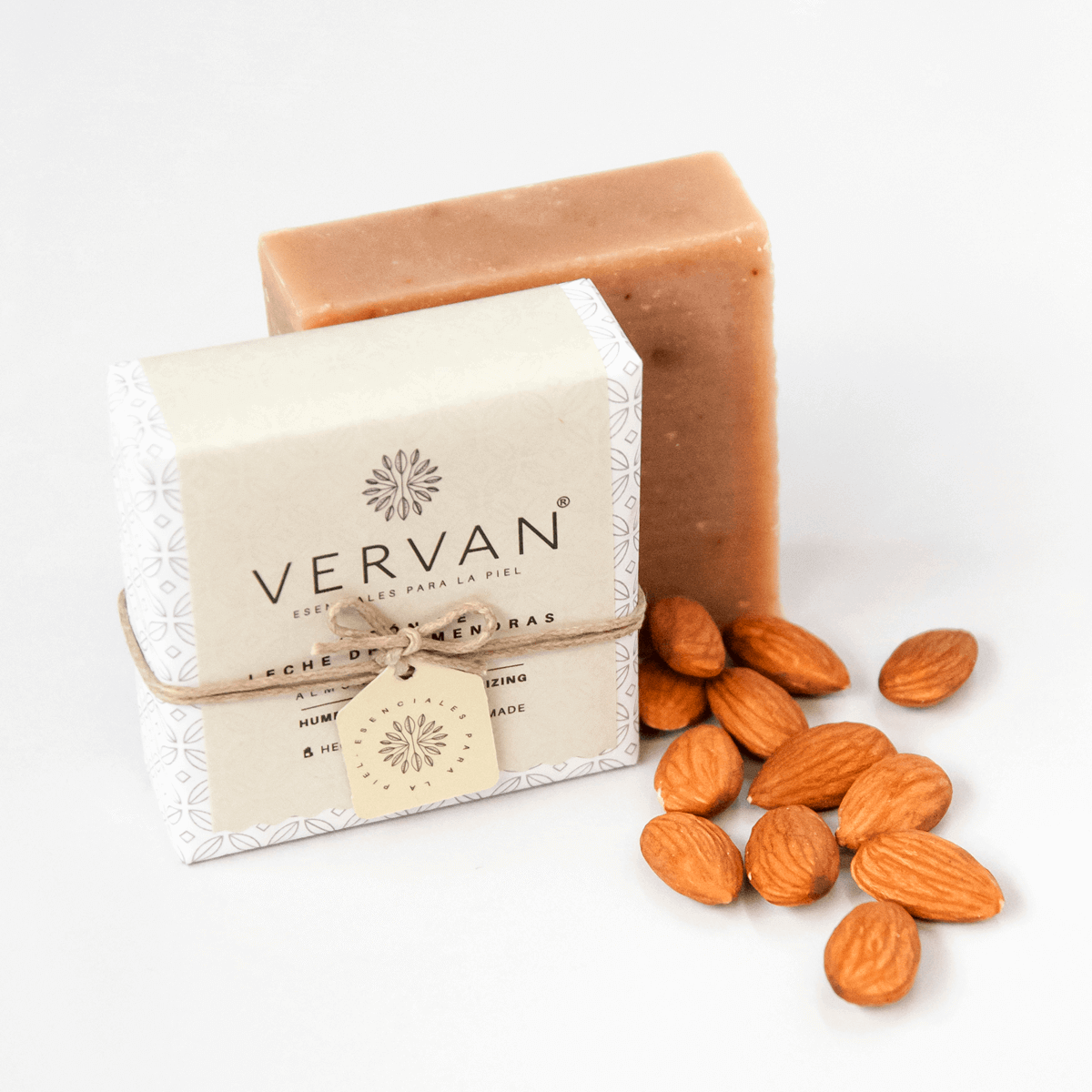 Jabón en barra de Leche de Almendras